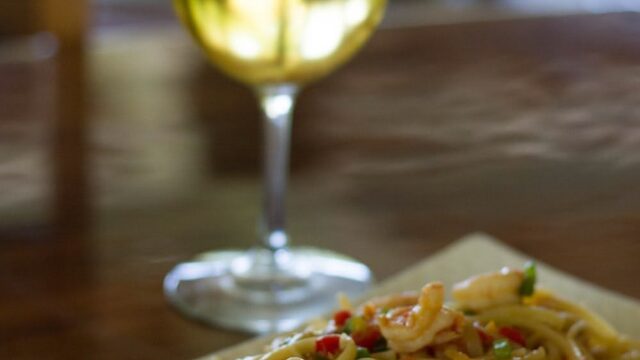 wine-and-pasta Santa Catalina