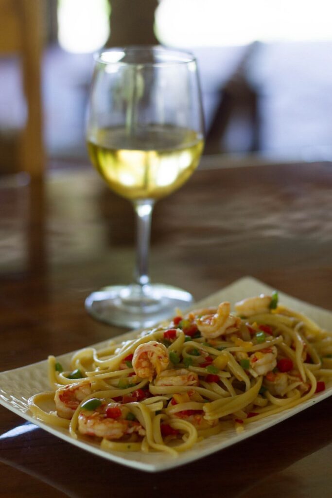 wine-and-pasta Santa Catalina