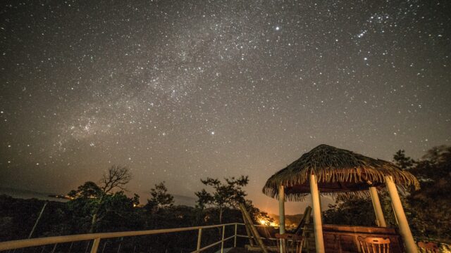Cozy living space inside a Lago Bay vacation home near Santa Catalina, Panama