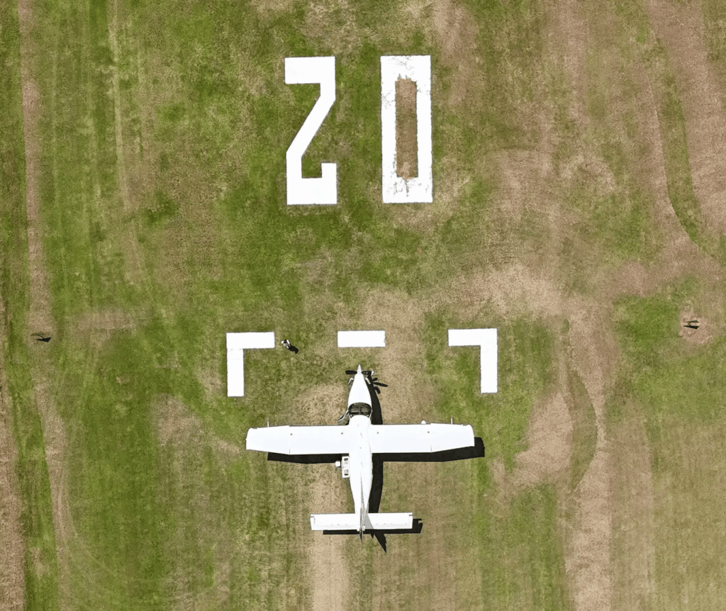 Fly to Lago Bay – private flights from Panama City to Santa Catalina and Coiba area