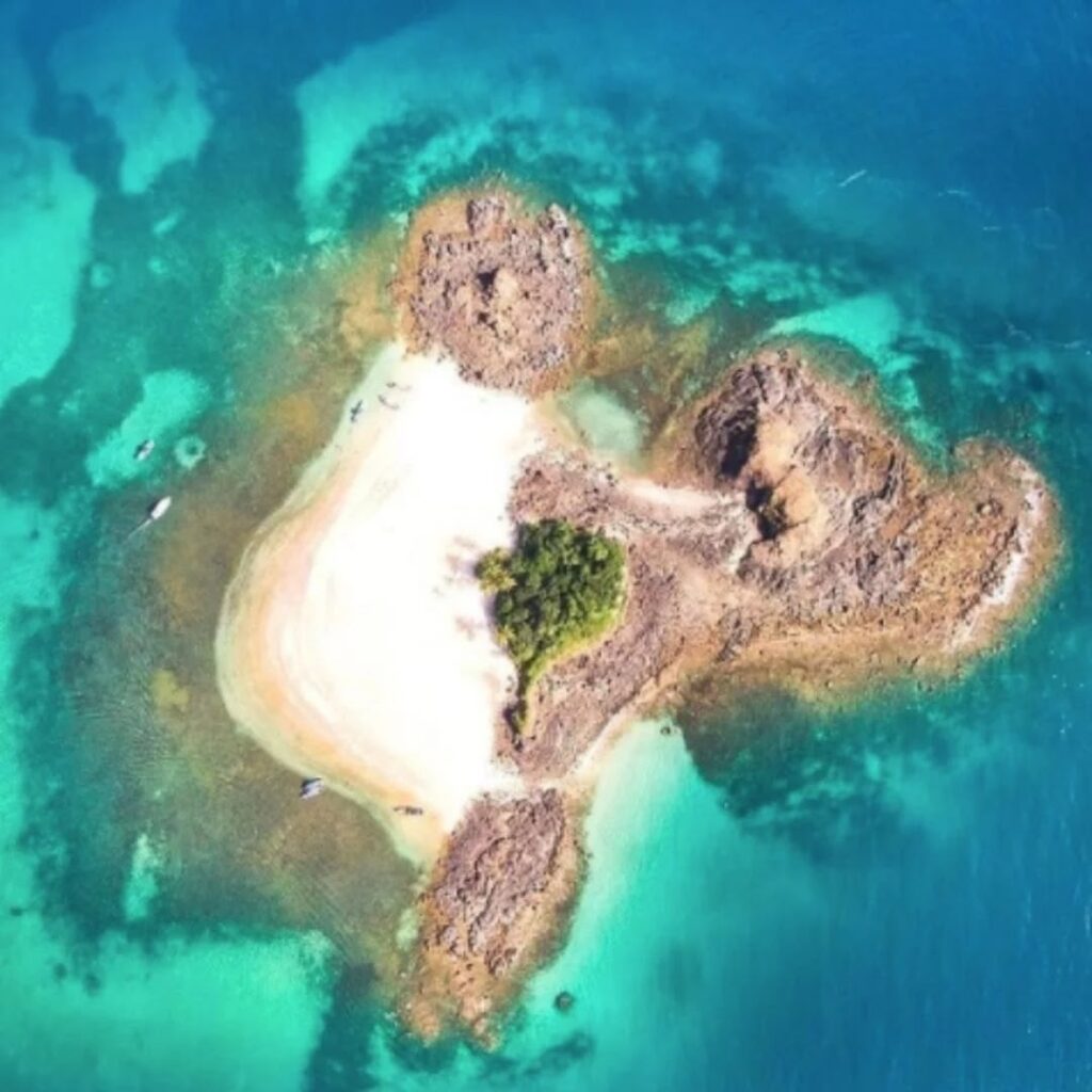 Mixed gallery of Coiba Island travel highlights