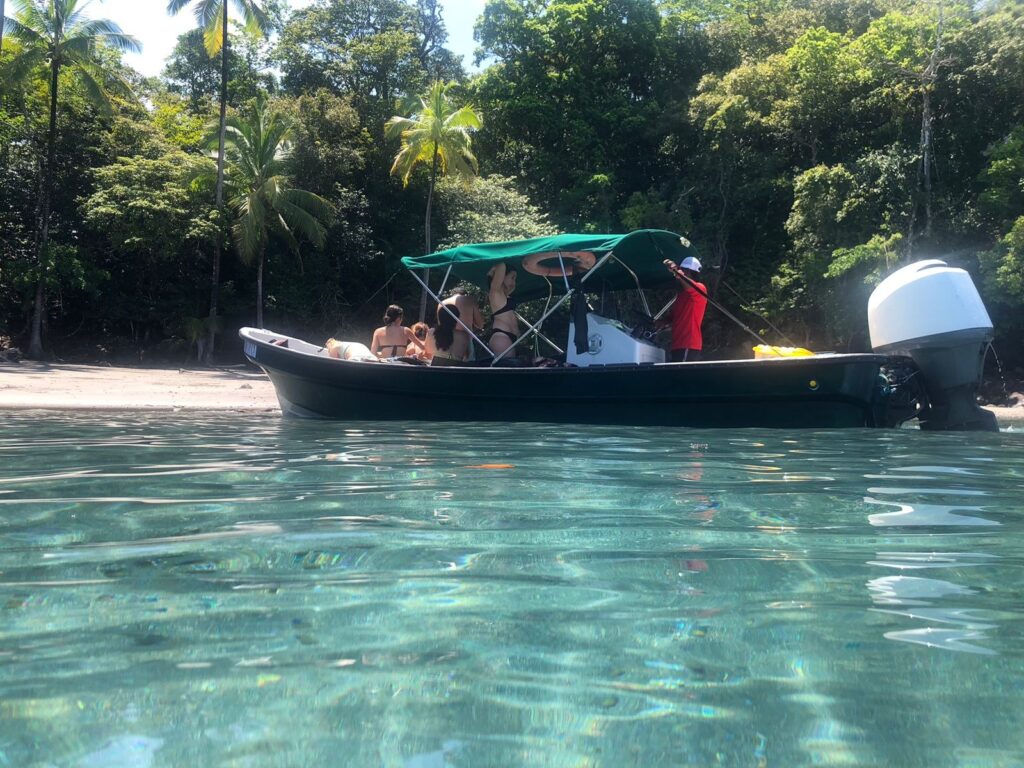 Relaxed travel moment on Coiba tour boat