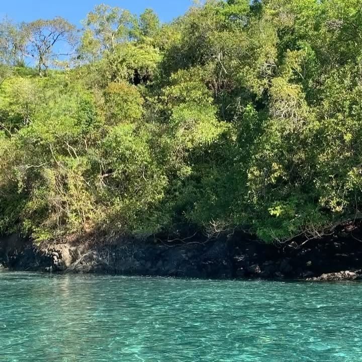 Coiba tour boat departing from Santa Catalina Panama