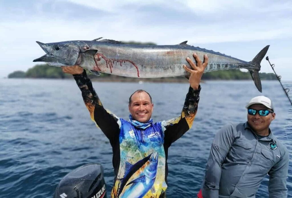 imgi_8_Pesca-Wahoo-en-Coiba-Panama-e1665349165374