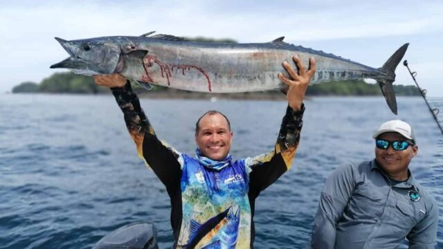 imgi_8_Pesca-Wahoo-en-Coiba-Panama-e1665349165374
